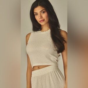 Elegant White Sleeveless Top